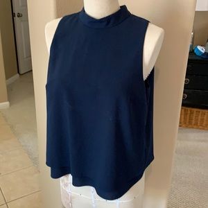 BR Banded sleeveless tunic